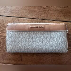 Michael Kors Cream and Tan Zip Wallet